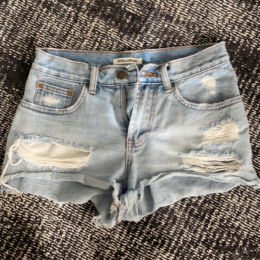 Billabong medium rise destroyed shorts, size 24.